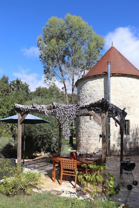 La Tour Du Perigord Beaupouyet Exterior foto